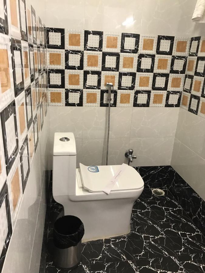 Ballia Hotel Anandi Inn المظهر الخارجي الصورة
